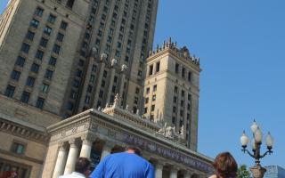 ‘Communism tour’ by Warsaw’s Palace of Culture and Science, 2016. © Sabine Stach